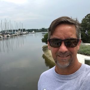 Meet your Posher, Kenneth